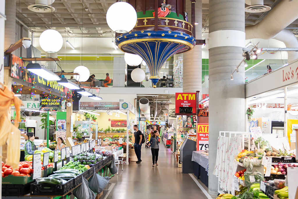 Mount Hope - Food, Fashion & Fun